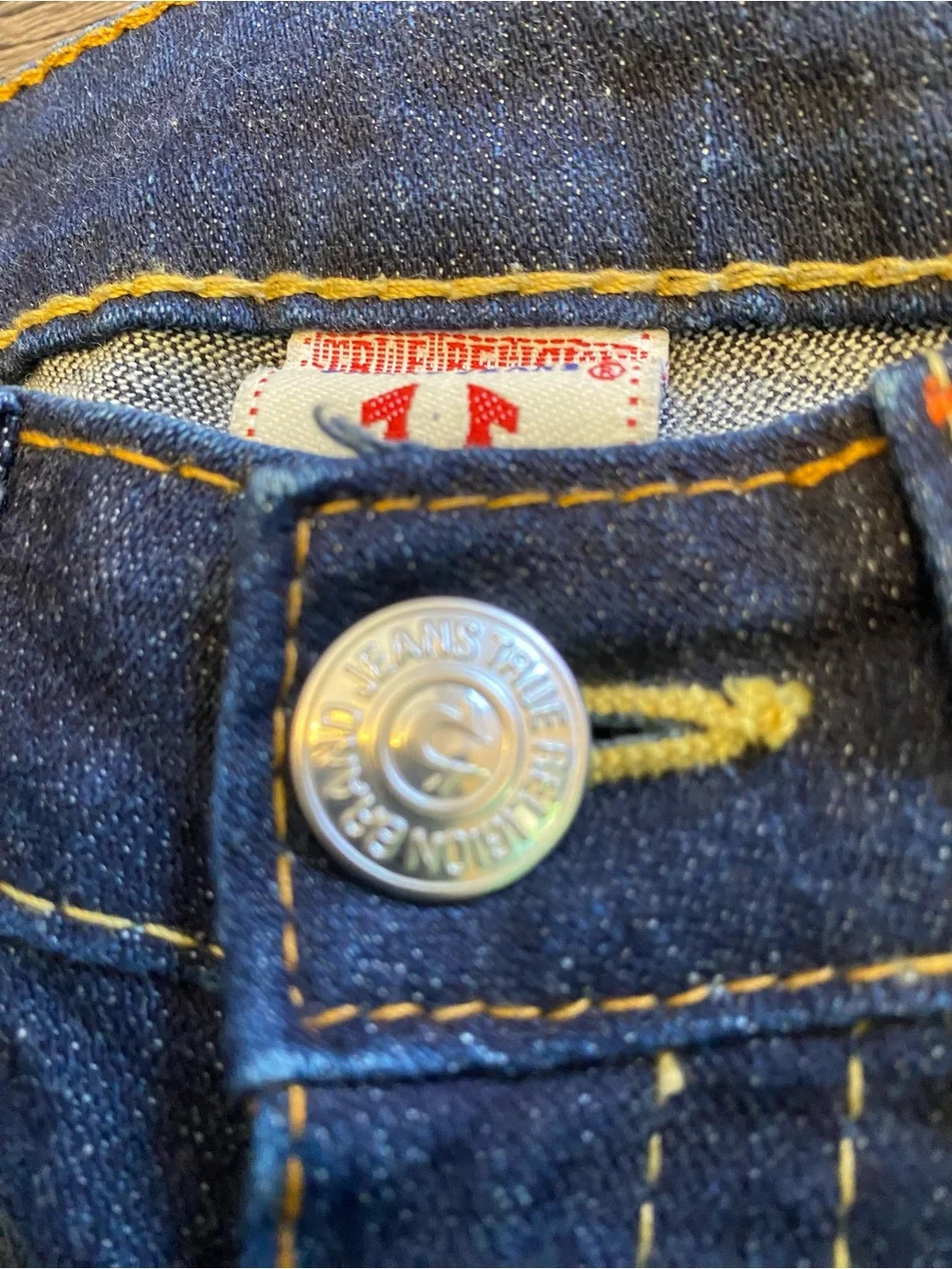 True Religion Women's Dark Blue Flare Jeans with Contrast Stitching - Picture 3 of 7